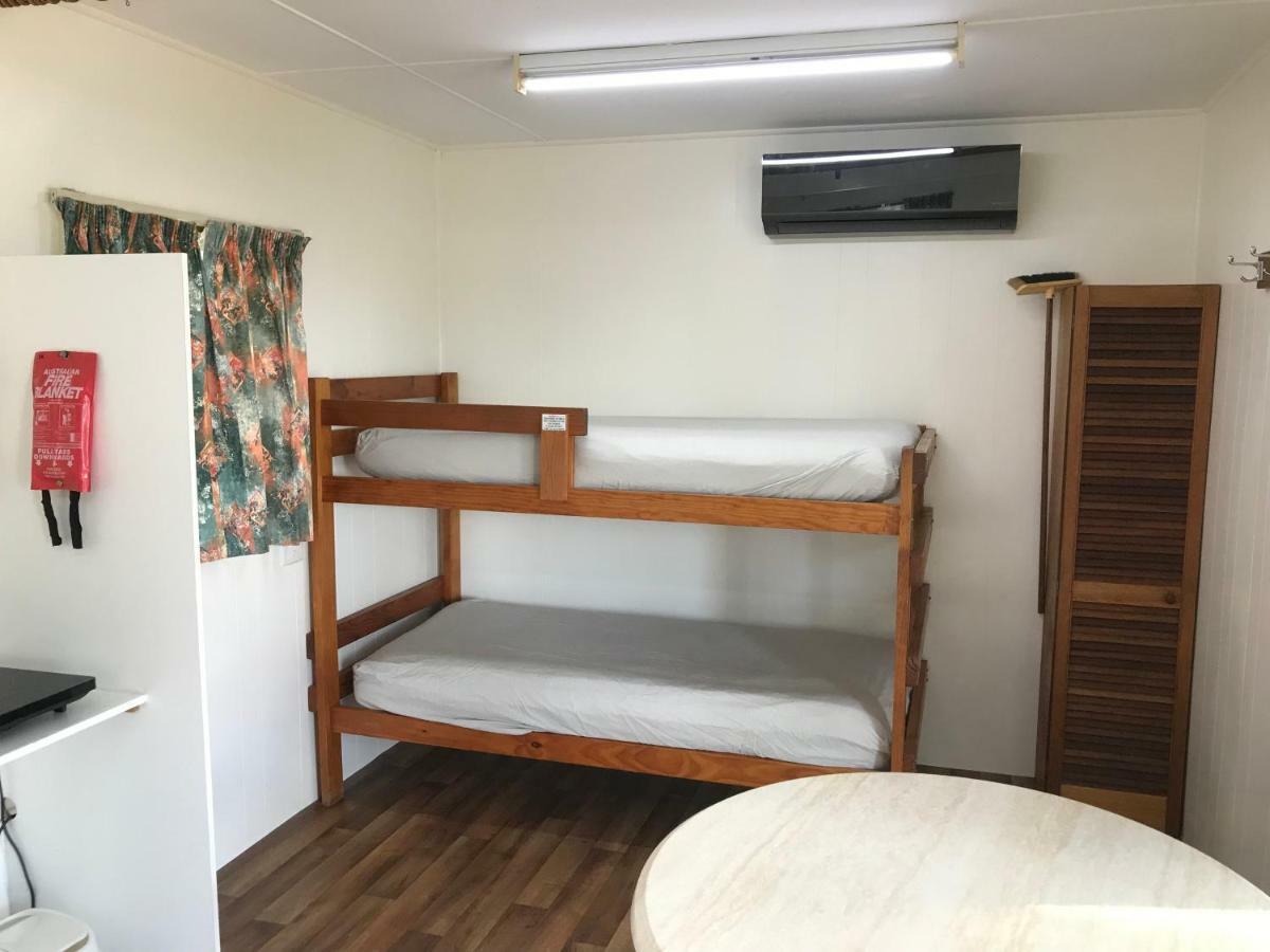 Lake Albert Caravan Park Hotel Meningie Exterior photo