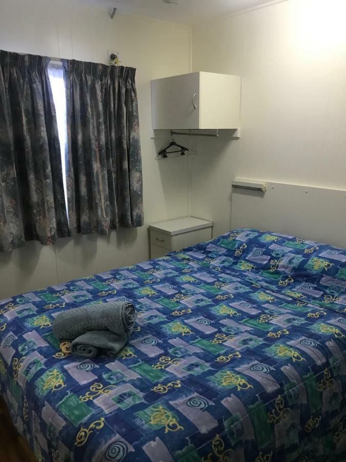 Lake Albert Caravan Park Hotel Meningie Exterior photo